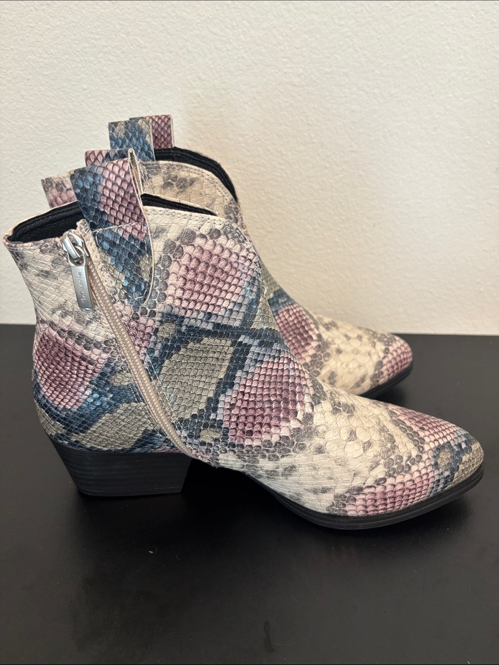 Tamaris Women's Multicolor Snakeskin Ankle Boots Size 39 / US 8.5